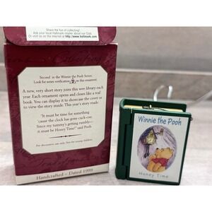 Disney Hallmark Keepsake Ornament Winnie The Pooh Honey Time 1999 Collectors